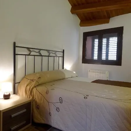 Ca La Tambona Casa rural *
